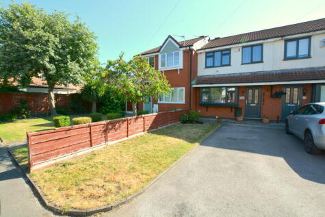 Chestnut Gardens, Denton, M34, Tameside, Greater Manchester