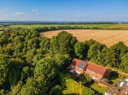 83, Kingswood Road, Tadworth KT20 5EF