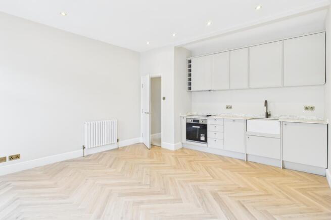 1 bed Apartment for sale Image 7