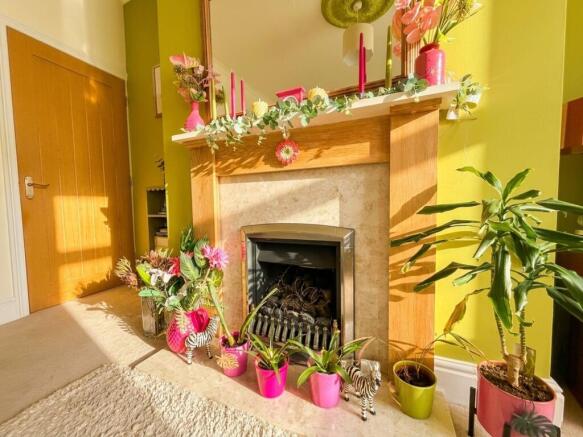 2 bed Terraced for sale Image 4