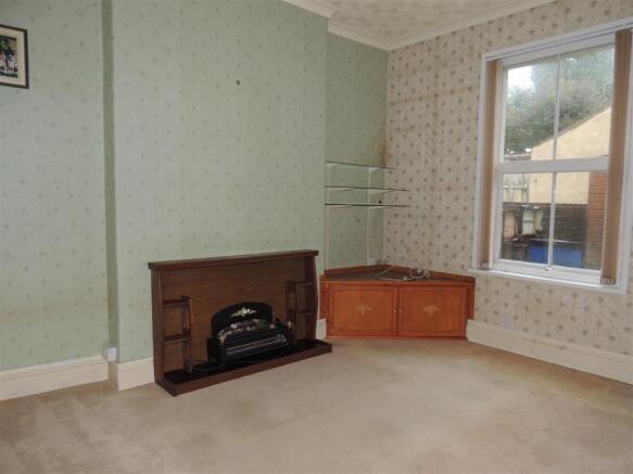 Dining Room: