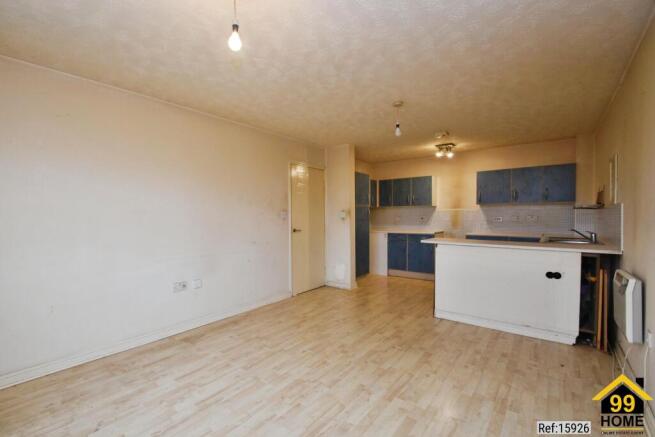 2 bed Apartment for sale Image 5