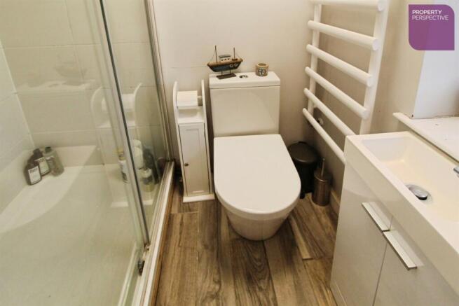 3 bed Semi-Detached for sale Image 6