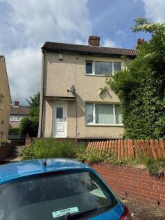 Mountain Crescent, Dewsbury, WF12
