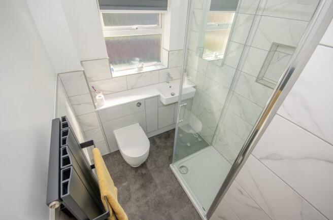 Ensuite.jpg