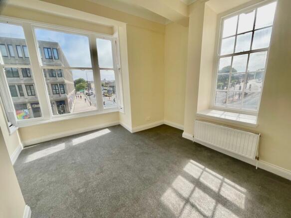 Not Specified to rent Image 9