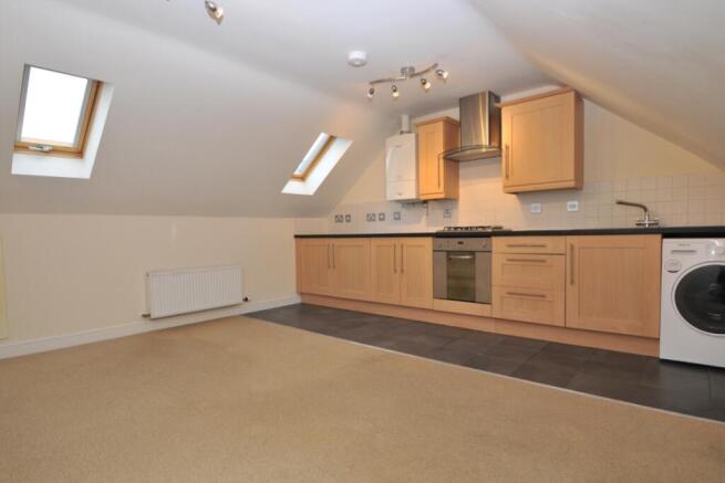Lounge/Kitchen