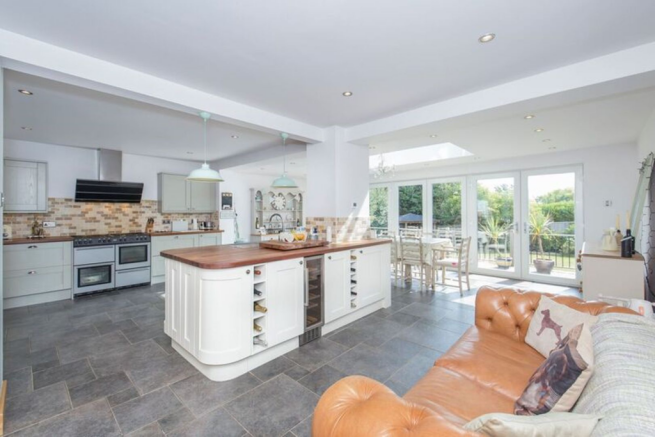 Kitchen/Family Room