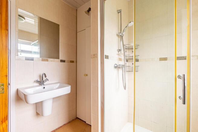 showerroomb