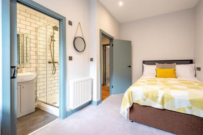 2 bed Flat to rent Image 7