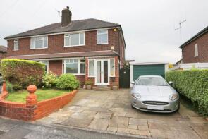 5, Sandy Close, Macclesfield SK10 5DT