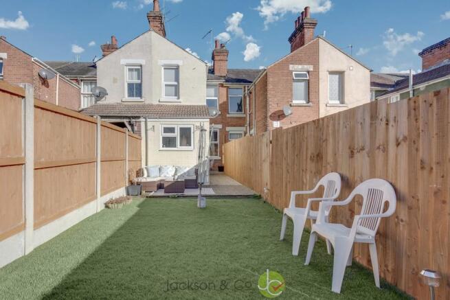 Photo 19