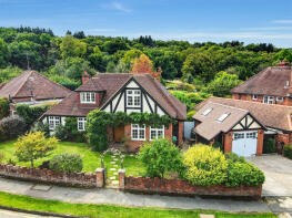 Farley, Longfield Road, Dorking RH4 3DF