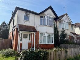 17, Ripstone Gardens, Southampton SO17 3RF