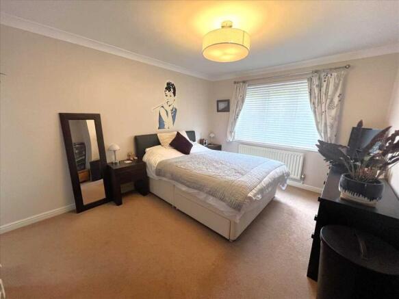 Main Bedroom Suite