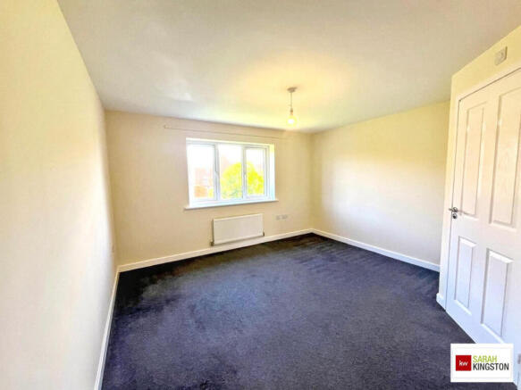 4 bed Detached for sale Image 10