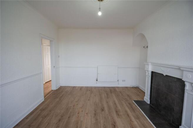 Living Room (2)