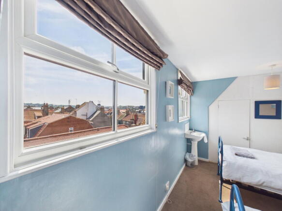 2 bed Cottage for sale Image 9