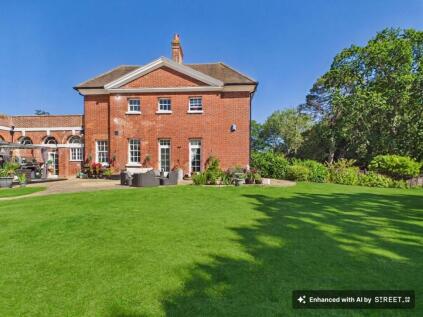 Calcot Court, Calcot, RG31
