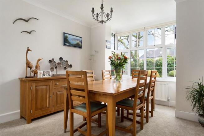 220118-1172 Dining room.jpg