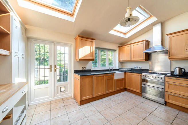 1309464-13-684866...