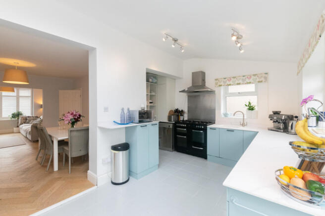 Kitchen 2