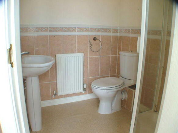 EN SUITE SHOWER
