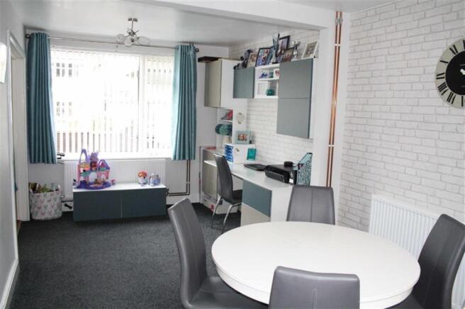 Dining/Family Room