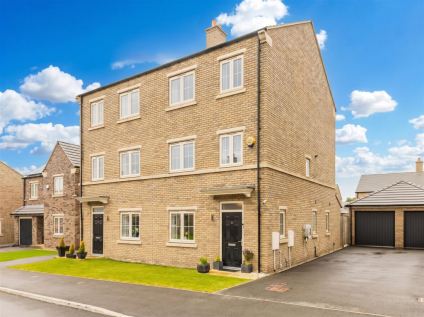 Naylor Avenue, Yeadon, Leeds