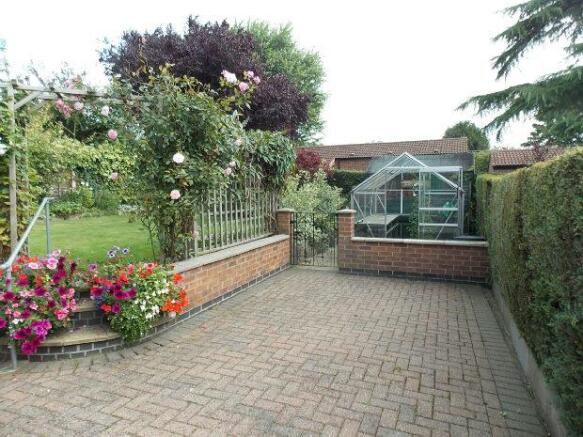 Garden Photo1