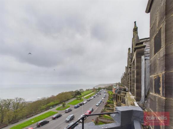 2 bed Flat for sale Image 7