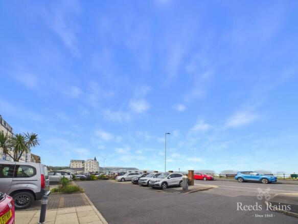 1 bed Apartment for sale Image 9