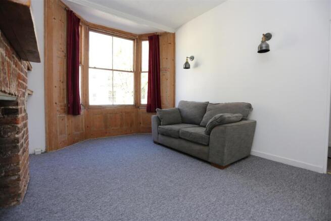 24C YORK ROAD (3).JPG