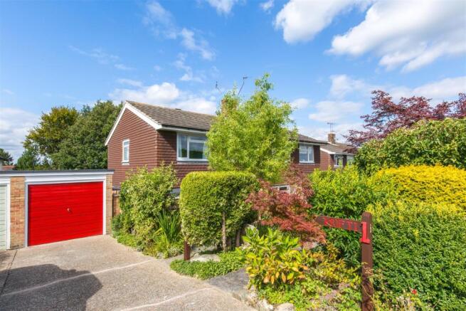 1 New Place Close1.jpg