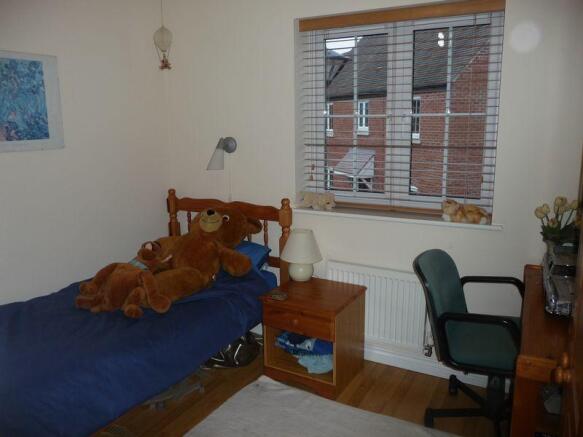 Photo 8