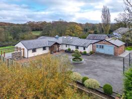 High Barn, Wood Lane, Chorley PR7 5NU