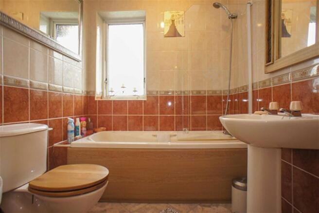 HOUSE BATHROOM