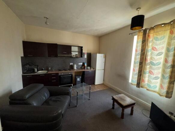 3 bed Block of Apartments for sale Image 6