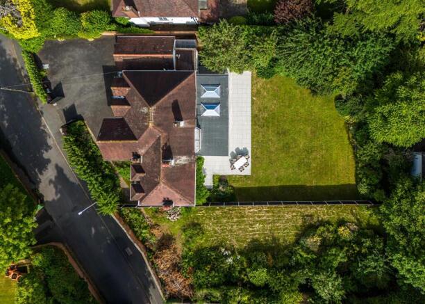 21 Lothians Road, Tettenhall, Wolverhampton, WV6 9PN photo 4