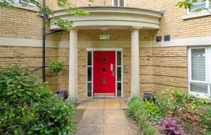 11, 14 Tavistock Court, Tupwood Lane, Caterham CR3 6DA