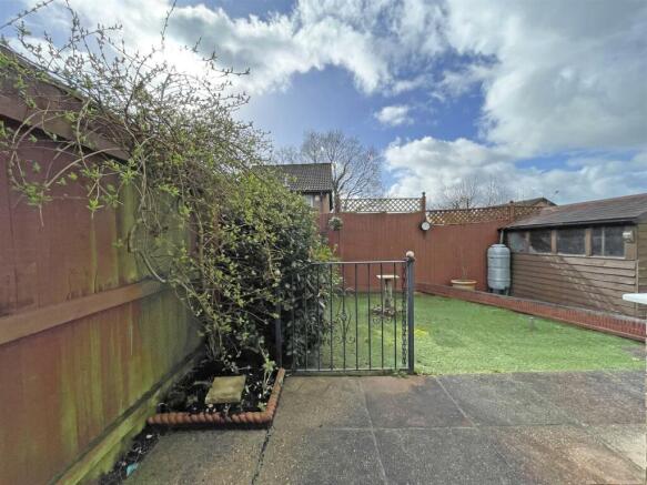 Crownhill Road 157 Rear Garden 1.jpg