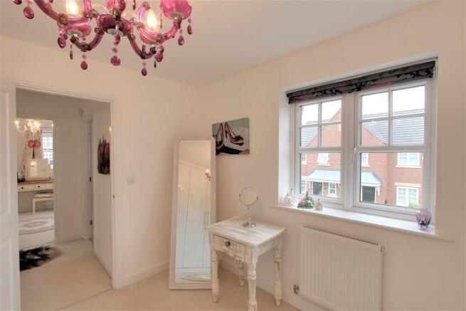 Bedroom 2 (Double)