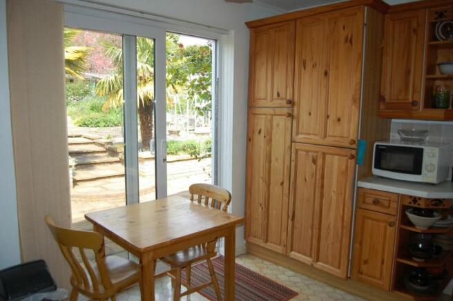KITCHEN / BREAKFAST ROOM