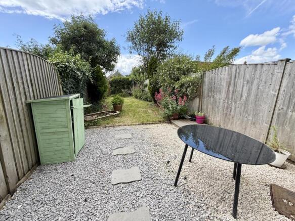 3 bed Terraced for sale Image 9