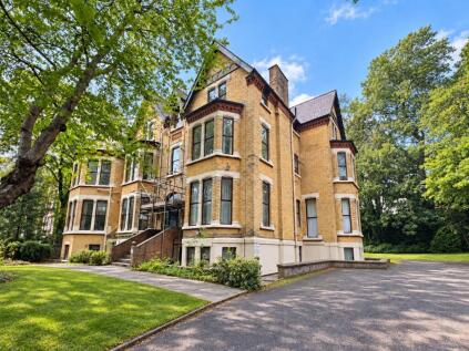 Livingston Drive North, Liverpool, L17
