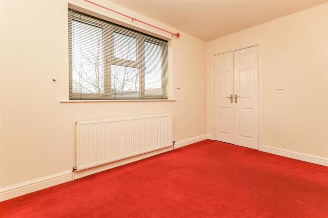 FRONT BEDROOM