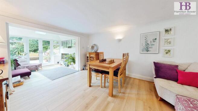 3 bed Detached for sale Image 6