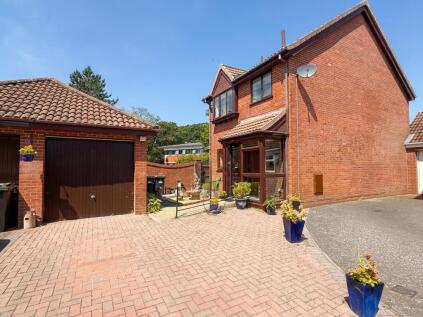 Hunter Close, Holbury, SO45
