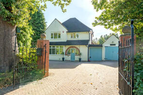 77, Rednal Road, Birmingham B38 8DT