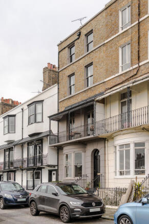 249328 - 34 Spencer Square-48.jpg